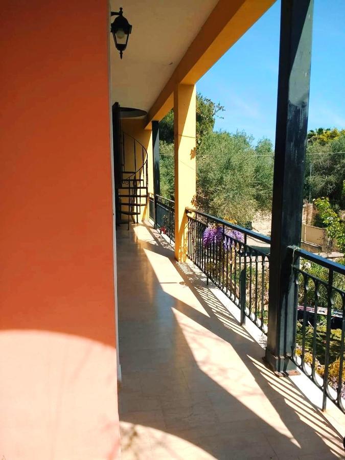 Villa Efterpi Контокали Экстерьер фото