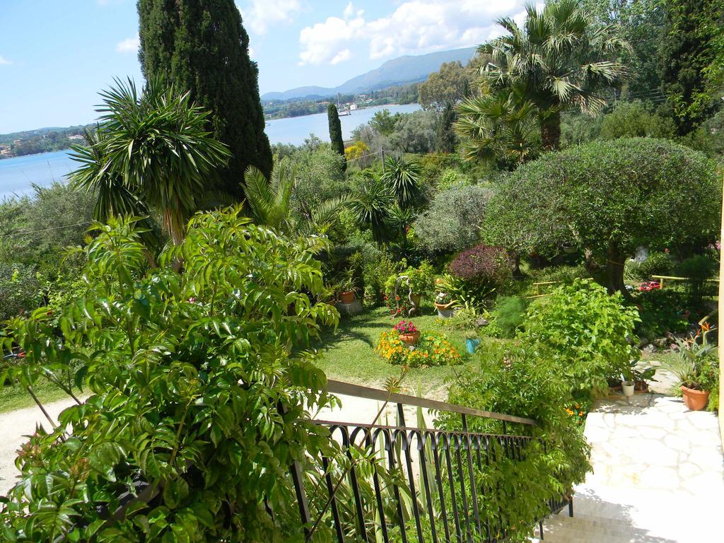 Villa Efterpi Контокали Экстерьер фото