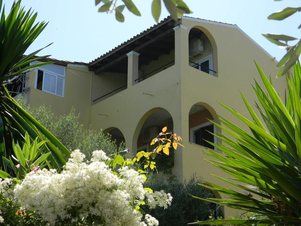 Villa Efterpi Контокали Экстерьер фото